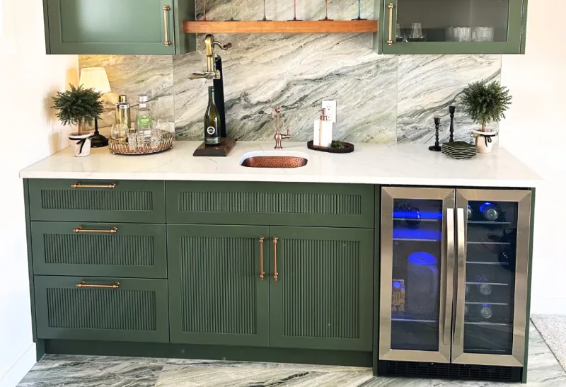 Bar & Wet Bar