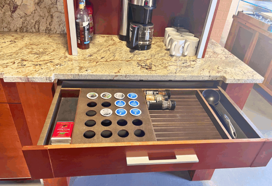 arbor-valley-cabinet-gallery-website-home-page-css-carousels-image-12-1024px-700px